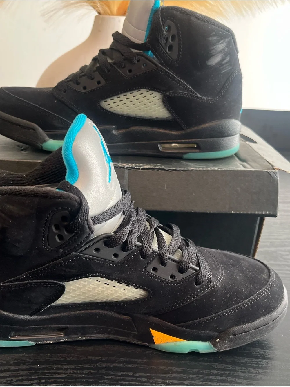 Jordan Kids Black Sneakers with Teal Jumpman Accents